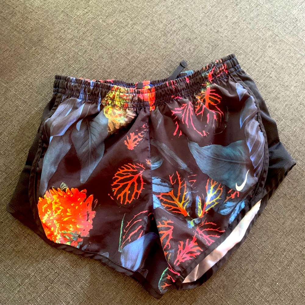 Nike girls running shorts